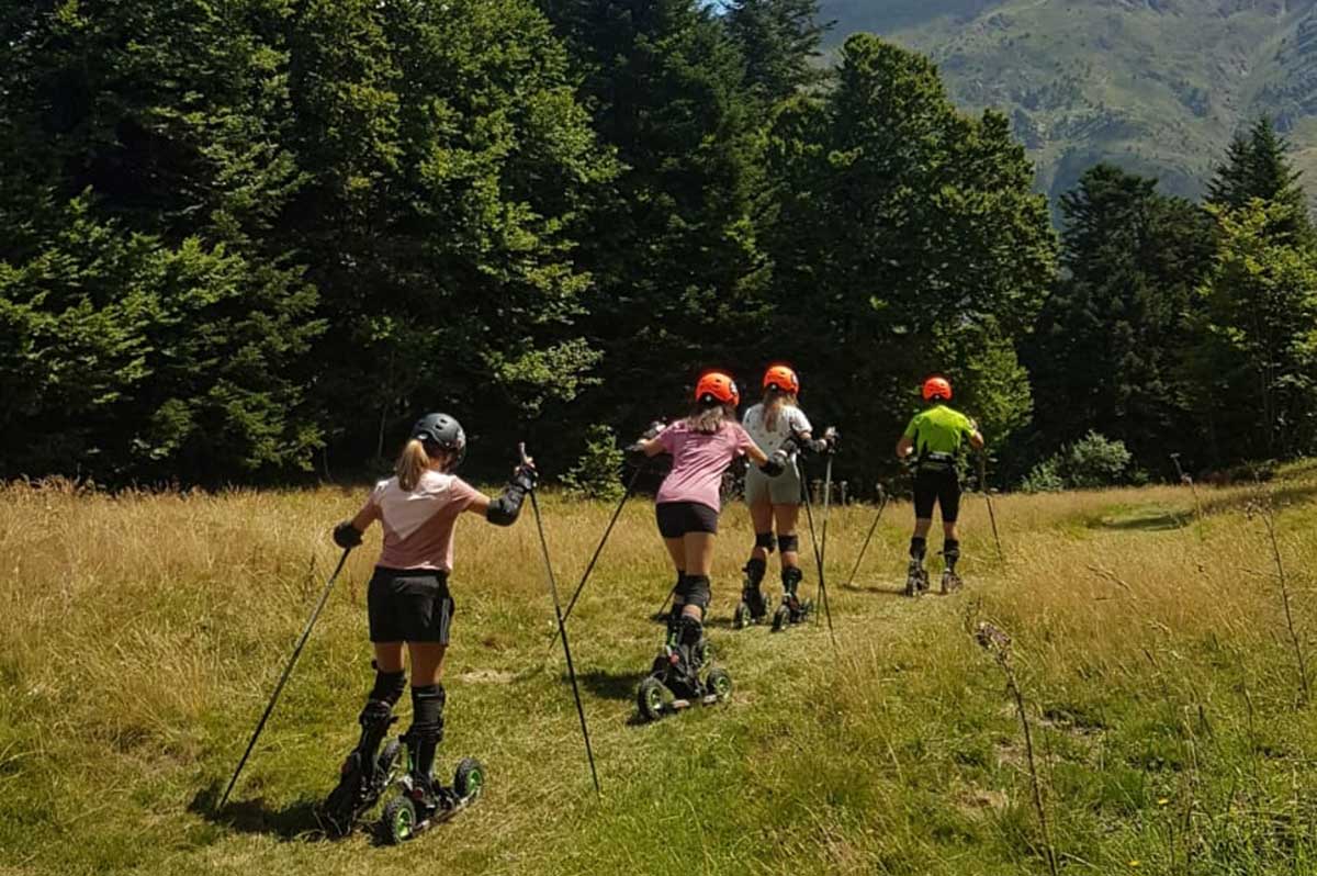 <br />
Roller tout terrain<br />
Initiation proposée par l’Ecole de ski du Somport jusqu’à fin août tous les vendredis de 14h à 16h. 