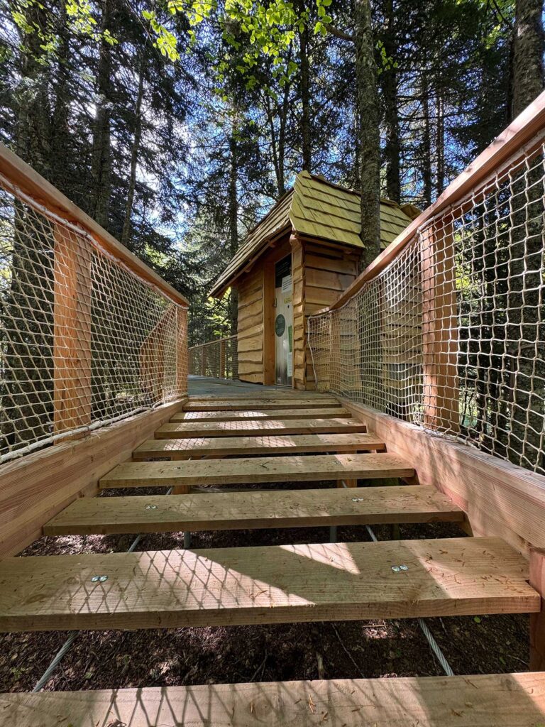 Les cabanes perchées du Somport